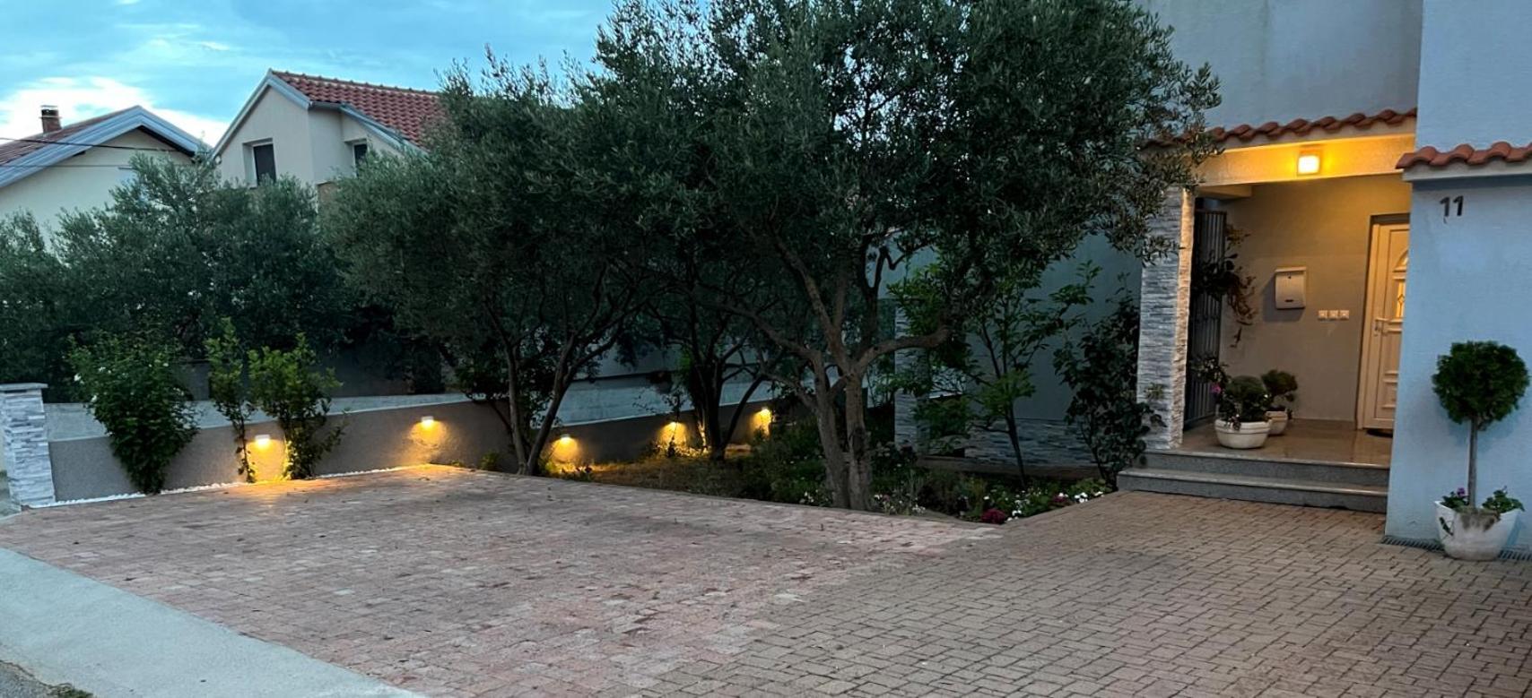 Studio Apartment Elena Zadar Exterior foto